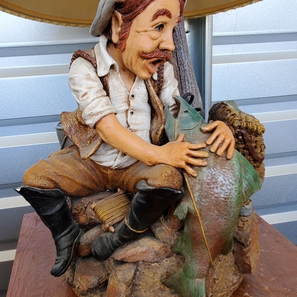 Apsit Bros of Cali 84 Antique fisherman Lamp - Picture 2 of 7